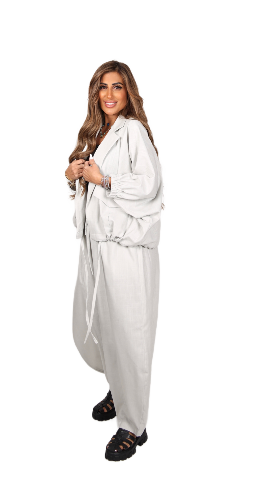 Silver Ease Linen Set - Image 4