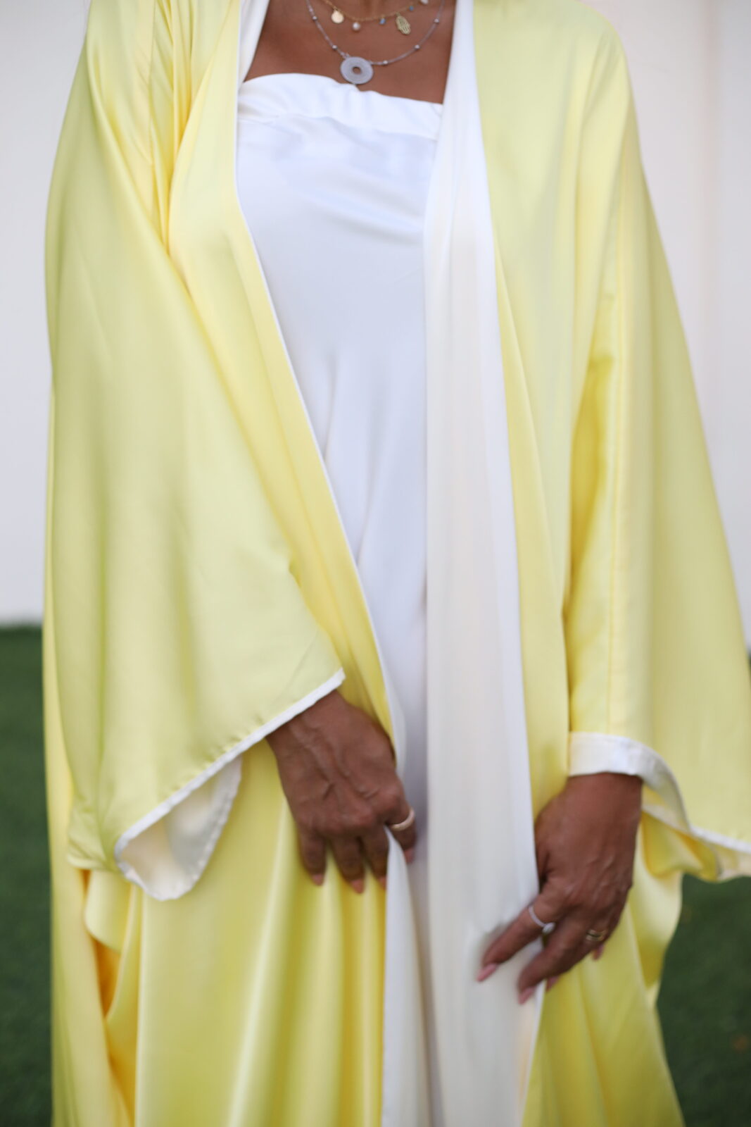Sunlight Flow Abaya Set - Image 2