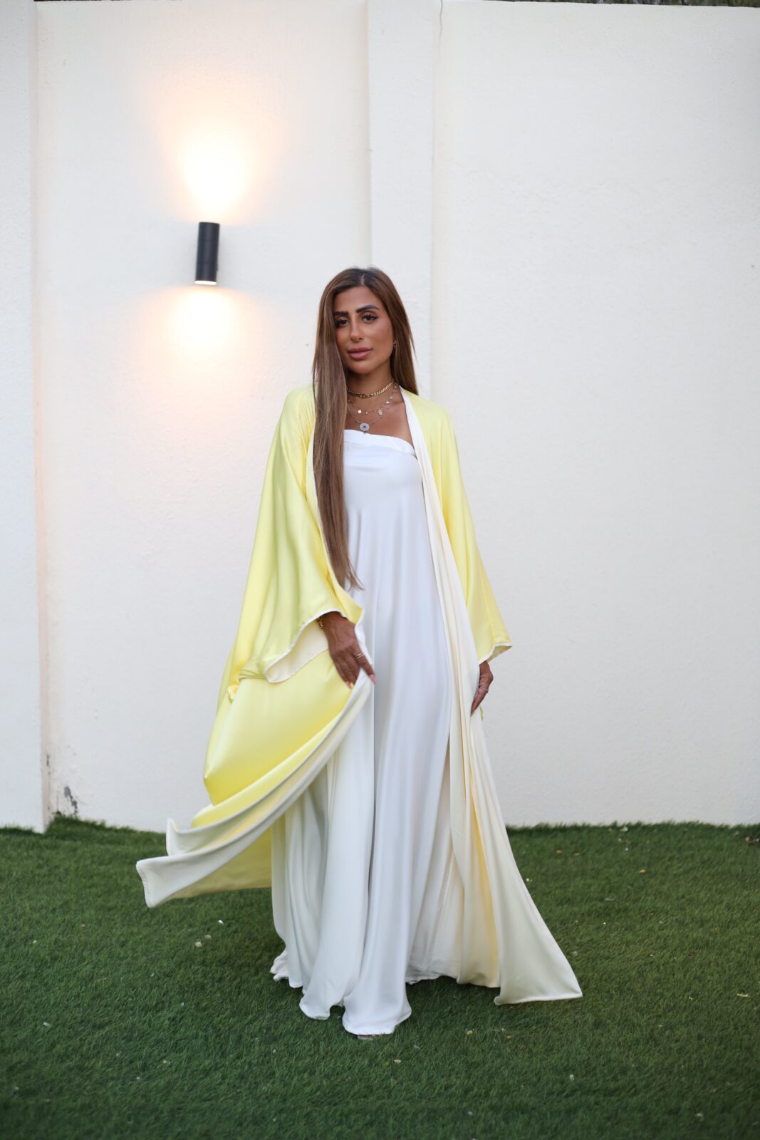 Sunlight Flow Abaya Set - Image 4